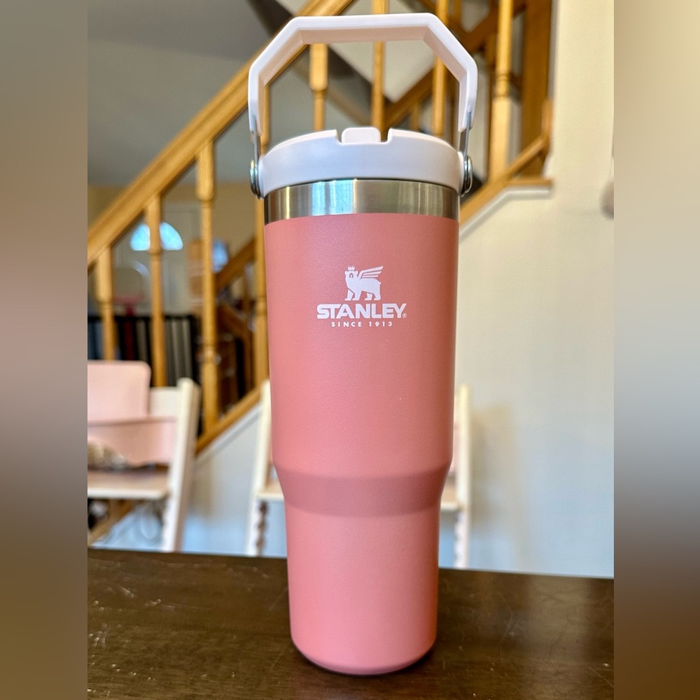 EUC Stanley 30oz FlipStraw - Grapefruit